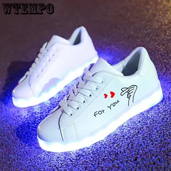 WTEMPO Laetav Kerged Kingad Vaimu Kõndides Kingad Mees Glow-in-the Dark Skate Shoes Naiste Paari Tänava Valgustatud Vabaaja Jalatsid